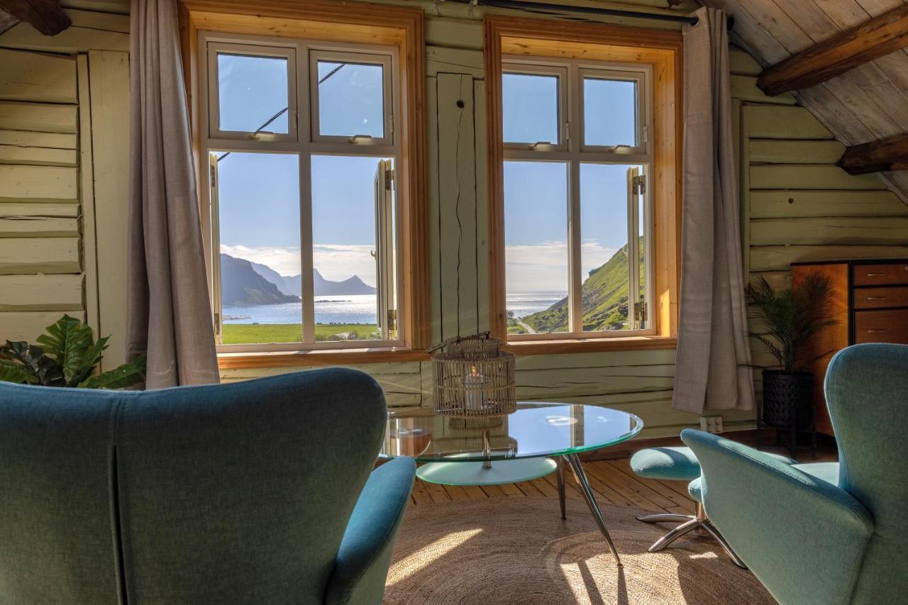 Feriehus Med Flott Havutsikt Ved Hauklandstranden Leknes Exterior photo